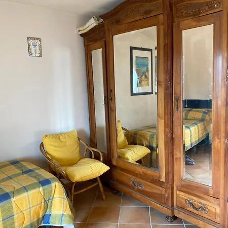 Ferienhaus Casa Del 1400 Nell'antico Borgo Di